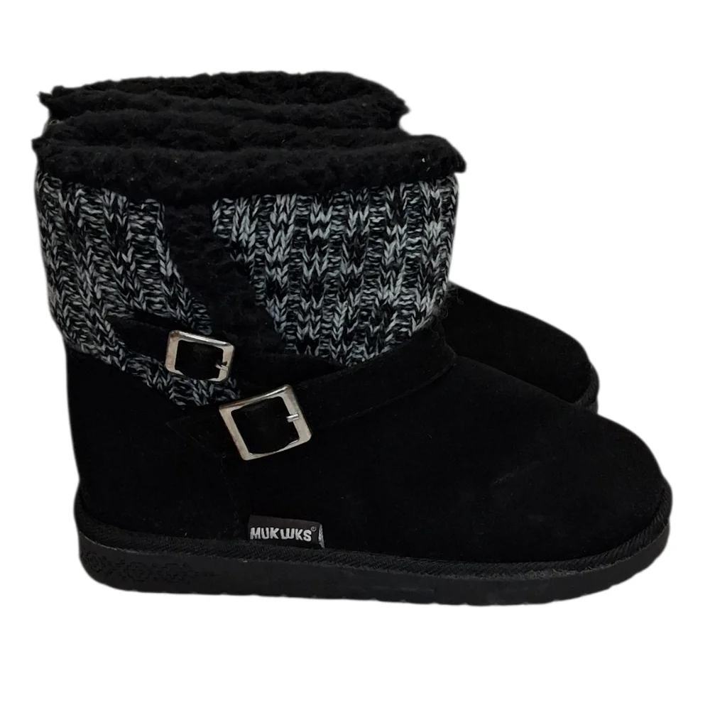 Muk Luks Whimsy Black and White Woven Knit Women's Ankle Boots Size 6